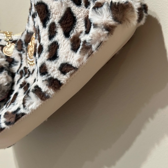 Juicy Couture Snow Leopard Print Shoulder Bag | Y2K - Picture 8 of 12